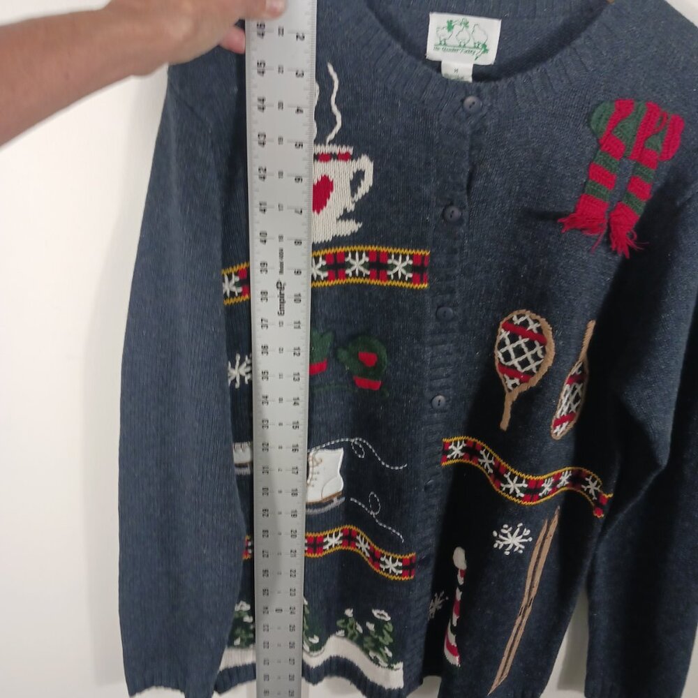 Quaker Factory Novelty Cardigan, Dark Gray Ski Winter Theme, SZ M, Holiday Cabin - Picture 12 of 14